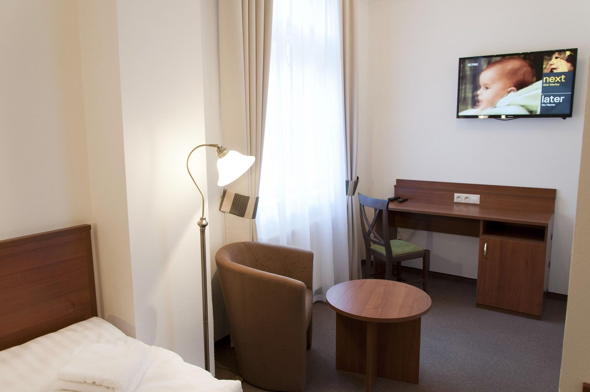 Hotel Svaty Jan Praha Bagian luar foto