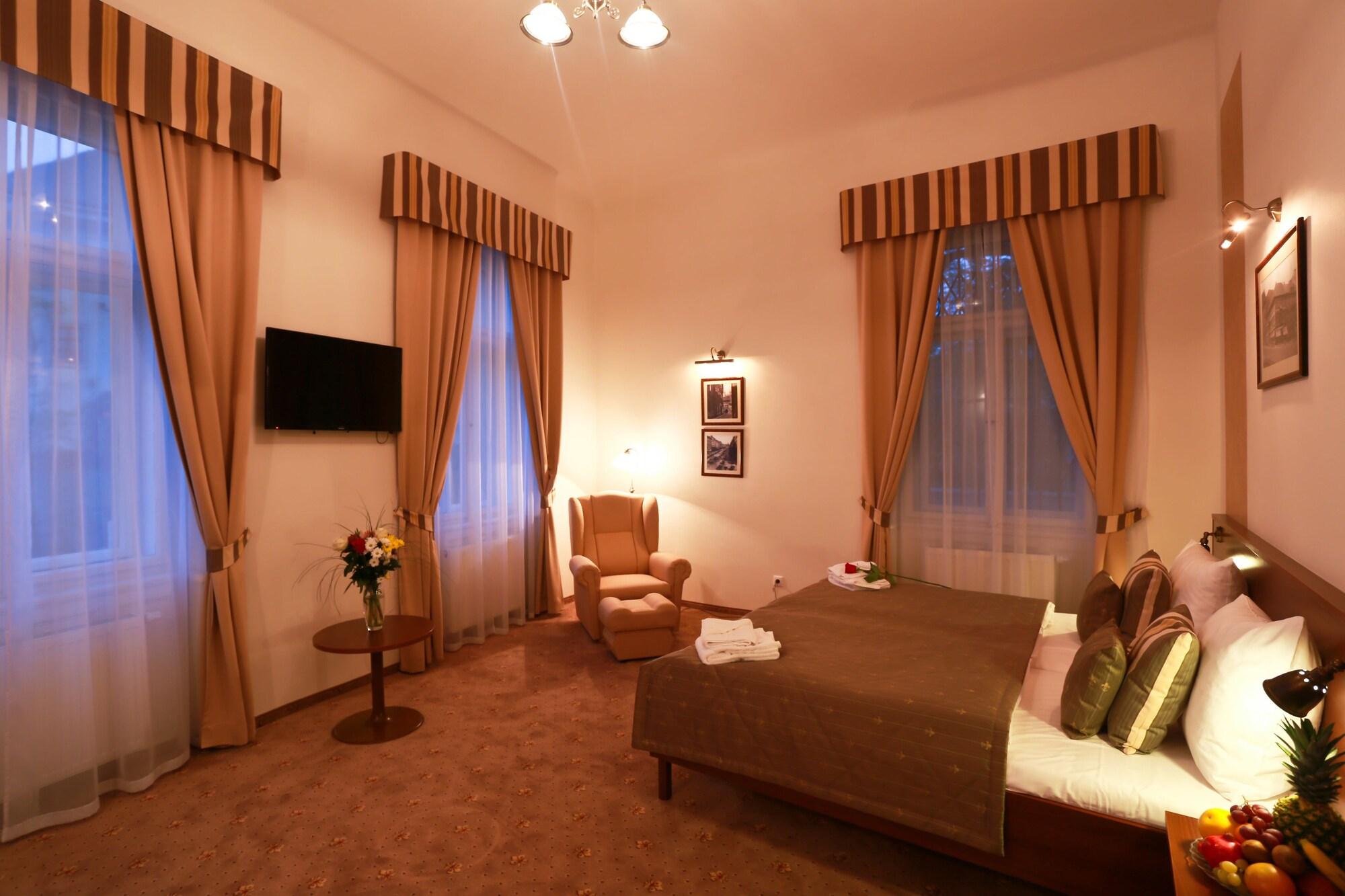 Hotel Svaty Jan Praha Bagian luar foto